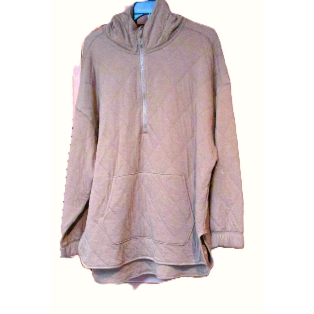 Old Navy Tan Quilted Sweatshirt